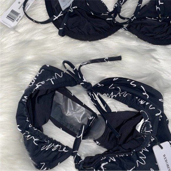 WeWoreWhat Womens Size Medium Print Underwire & Ruched String Bikini Set - Picture 8 of 10